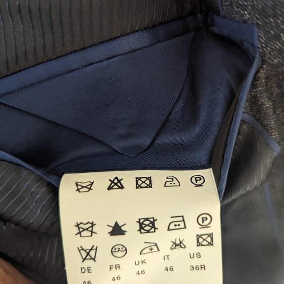 Hugo Boss Blazer - Picture 4 of 6